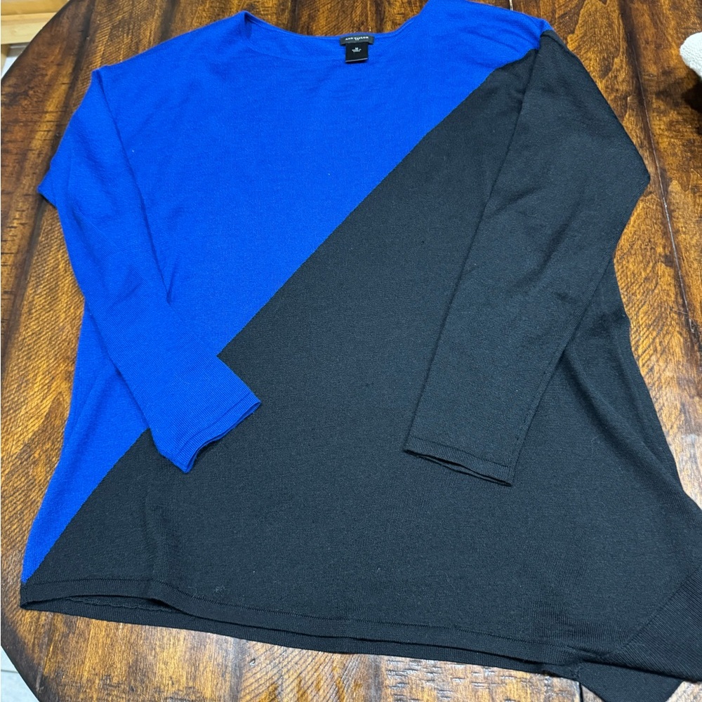 Ann Taylor Blue and Black Colorblock Sweater